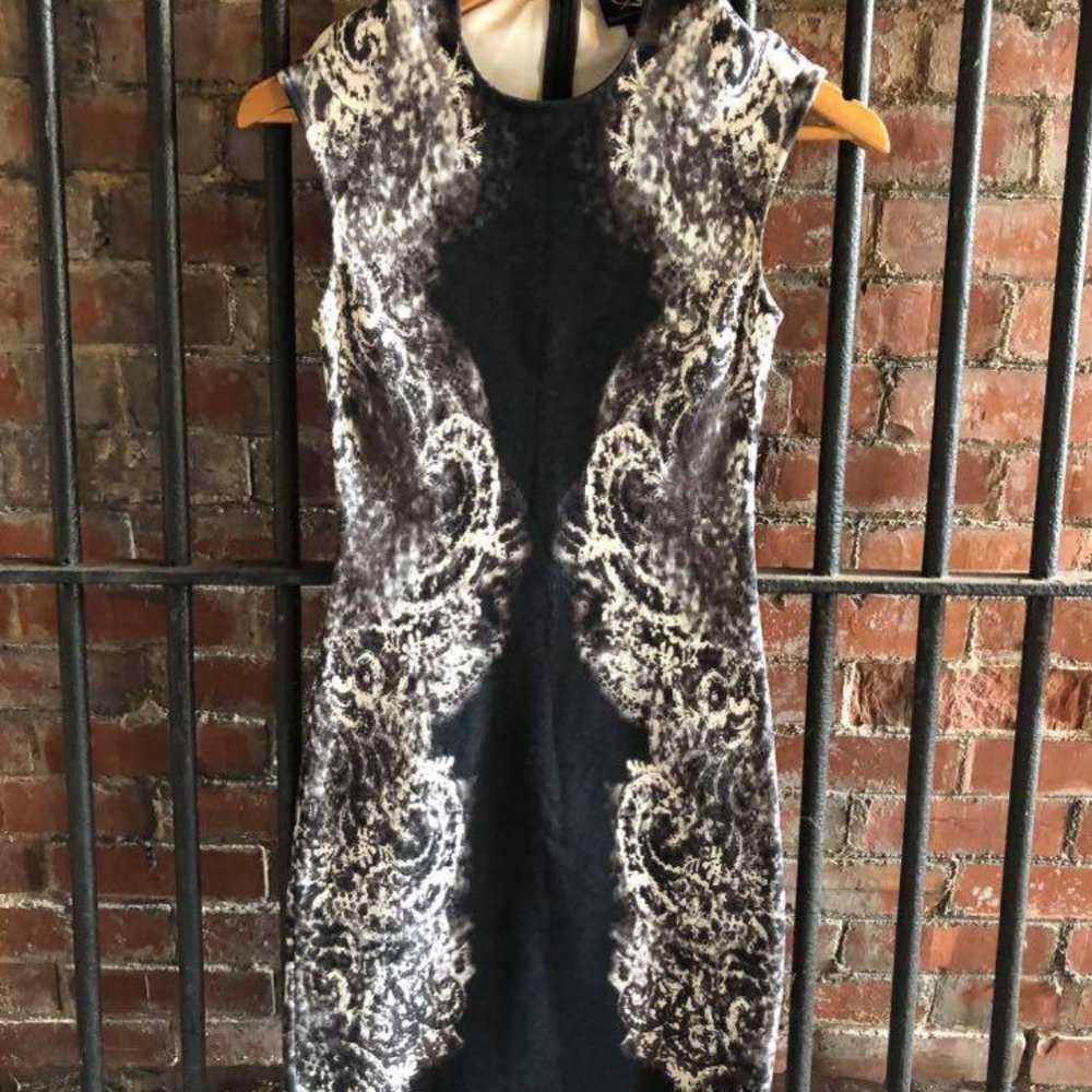 Alexander McQueen MCQ Authentic
